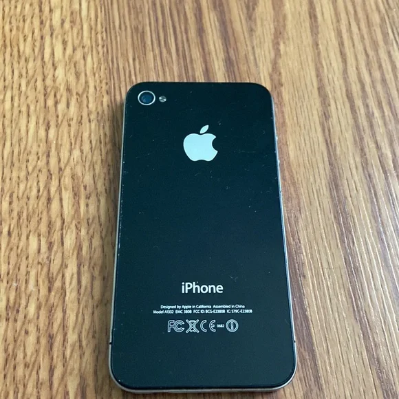 Dirty box, but the iPhone is in great quality,
